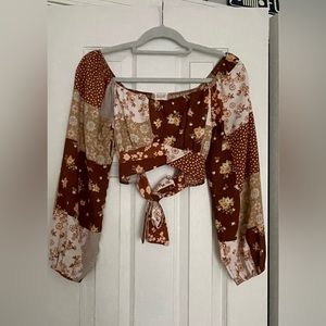 Altar’d State Crossover tie cropped top